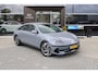 Hyundai Ioniq 6 Lounge 77.4 kWh | Rondomzicht camera | Stoelverwarming/+ verkoeling | Elektrisch verstelb. bestuurdersstoel met geheugen | Achterbank in delen neerklapbaar | Achterspoiler | Achterstoelen verwarmd