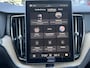 Volvo XC60 2.0 T8 455 Pk AWD Ultra Bright Facelift model 2026 ! Trekhaak Luchtvering Bowers Wilkins Comfortstoelen Nappa leer + Massage + Ventilatie 360 Camera Panoramadak 21 Inch Velgen Pilot Assist ACC BLIS Apple Carplay Android Au Vol Opties en in Nieuwstaat ! Long Range 1e Eigenaar BTW Auto