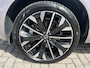 Volvo XC60 2.0 T8 455 Pk AWD Ultra Bright Facelift model 2026 ! Trekhaak Luchtvering Bowers Wilkins Comfortstoelen Nappa leer + Massage + Ventilatie 360 Camera Panoramadak 21 Inch Velgen Pilot Assist ACC BLIS Apple Carplay Android Au Vol Opties en in Nieuwstaat ! Long Range 1e Eigenaar BTW Auto
