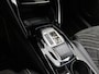 Peugeot e-2008 EV GT Avantage 54 kWh | Alcantara bekleding | Camera voor en Achter | Navigatie | 18inch Lichtmetalen velgen | Elektrisch verstelbare stoel | Stoelverwarming