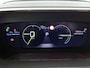 Peugeot e-2008 EV GT Avantage 54 kWh | Alcantara bekleding | Camera voor en Achter | Navigatie | 18inch Lichtmetalen velgen | Elektrisch verstelbare stoel | Stoelverwarming