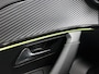 Peugeot e-2008 EV GT Avantage 54 kWh | Alcantara bekleding | Camera voor en Achter | Navigatie | 18inch Lichtmetalen velgen | Elektrisch verstelbare stoel | Stoelverwarming