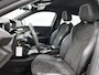 Peugeot e-2008 EV GT Avantage 54 kWh | Alcantara bekleding | Camera voor en Achter | Navigatie | 18inch Lichtmetalen velgen | Elektrisch verstelbare stoel | Stoelverwarming