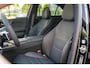 Mercedes-Benz E-klasse 300e Sport Edition | Panoramaschuifdak | Premium Plus | Rijassistentiepakket Plus | Night | Head-up display | Burmester
