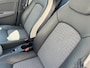 Renault Zoe R110 Intens 52 kWh / Dealer onderhouden / SoH 95,25 % koop Accu / Navigatie / Apple Carplay Android / Stuur- en stoelverwarming / 16" LM wielen & All Season banden /