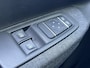 Renault Zoe R110 Intens 52 kWh / Dealer onderhouden / SoH 95,25 % koop Accu / Navigatie / Apple Carplay Android / Stuur- en stoelverwarming / 16" LM wielen & All Season banden /