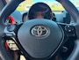 Toyota Aygo 1.0 VVT-i x-cite 5 drs met parkeercamera met bluetooth telefoon en cruise controle en airco