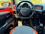 Toyota Aygo 1.0 VVT-i x-cite 5 drs met parkeercamera met bluetooth telefoon en cruise controle en airco