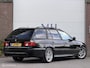 BMW 5-Serie Touring 530i M Tech Bomvol Pano Memory Zwarte hemel Trekhaak