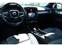 Volvo XC40 B4 Plus Dark | Trekhaak | Verwarmbare voorstoelen en stuurwiel | Apple carplay/Android auto | Premium audio by Harman Kardon | Adaptieve cruise control | Keyless |