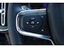 Volvo XC40 B4 Plus Dark | Trekhaak | Verwarmbare voorstoelen en stuurwiel | Apple carplay/Android auto | Premium audio by Harman Kardon | Adaptieve cruise control | Keyless |
