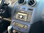 Ford Fiesta 1.4-16V Futura / LAAG KM/ APK 13-06-2027