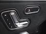 Mercedes-Benz A-klasse 250e Business Solution AMG | Panoramaschuifdak | Premium Plus | Head-up display | Dodehoekassistent |