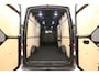 Volkswagen Crafter 2.0 TDI 140PK L3H3 | Airco | Camera | 3 Zits | Trekhaak | Carplay | Parkeersens.