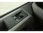 Volkswagen Crafter 2.0 TDI 140PK L3H3 | Airco | Camera | 3 Zits | Trekhaak | Carplay | Parkeersens.