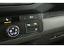 Volkswagen Crafter 2.0 TDI 140PK L3H3 | Airco | Camera | 3 Zits | Trekhaak | Carplay | Parkeersens.