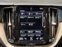 Volvo XC60 2.0 Recharge T8 AWD Inscription | Panoramadak | Elektr. trekhaak | Harman/Kardon | Camera | Stoel/stuurverwarming | Adapt. cruise