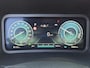 Hyundai Kona Electric EV Pure 64 kWh / SOH 100% / CCS snelladen / Stoelverwarming / Krell Audio Systeem / Apple Carplay Android Auto / Draadloze telefoon lader / Achteruitrijcamera / Keyless Entry/Start / Parkeersensoren achter / Navigatie /