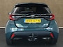Toyota Yaris 1.5 Hybrid 115 Dynamic - ORIGINEEL NEDERLANDSE AUTO - TREKHAAK - STOEL- EN STUURVERWARMING! - PARKEERSENSOREN VOOR EN ACHTER - DRAADLOZE TELEFOONLADER