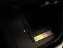 Toyota Yaris 1.5 Hybrid 115 Dynamic - ORIGINEEL NEDERLANDSE AUTO - TREKHAAK - STOEL- EN STUURVERWARMING! - PARKEERSENSOREN VOOR EN ACHTER - DRAADLOZE TELEFOONLADER