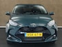 Toyota Yaris 1.5 Hybrid 115 Dynamic - ORIGINEEL NEDERLANDSE AUTO - TREKHAAK - STOEL- EN STUURVERWARMING! - PARKEERSENSOREN VOOR EN ACHTER - DRAADLOZE TELEFOONLADER