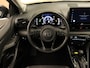 Toyota Yaris 1.5 Hybrid 115 Dynamic - ORIGINEEL NEDERLANDSE AUTO - TREKHAAK - STOEL- EN STUURVERWARMING! - PARKEERSENSOREN VOOR EN ACHTER - DRAADLOZE TELEFOONLADER