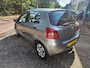 Toyota Yaris 1.3 VVTi Terra | 1E EI)GENAAR | 3/6 OF 12MND GARANTIE | ELEC PAKKET | LAGE KM STAND |
