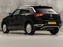 Volkswagen T-Roc 1.0 TSI Sport (APPLE CARPLAY, GROOT NAVI, CAMERA, CLIMATE, SPORTSTOELEN, GETINT GLAS, ELEK ACHTERKLEP, ADAPTIVE CRUISE, NIEUWSTAAT)