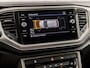 Volkswagen T-Roc 1.0 TSI Sport (APPLE CARPLAY, GROOT NAVI, CAMERA, CLIMATE, SPORTSTOELEN, GETINT GLAS, ELEK ACHTERKLEP, ADAPTIVE CRUISE, NIEUWSTAAT)
