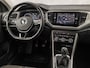 Volkswagen T-Roc 1.0 TSI Sport (APPLE CARPLAY, GROOT NAVI, CAMERA, CLIMATE, SPORTSTOELEN, GETINT GLAS, ELEK ACHTERKLEP, ADAPTIVE CRUISE, NIEUWSTAAT)