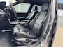 BMW 5-Serie Touring 520i Corporate Lease Business Line Edition II | Alpina 19" | Leder | Navigatie | Climate | Cruise | Trekhaak | Stoelverwarming