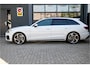 Audi A4 Avant 40 TFSI S Edition RS stoelen, PANO, ACC