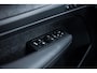 Volvo EX40 Single Motor Plus Europa 70 kWh | Adaptive Cruise Control | BLIS | Harman / Kardon | Stoelverwarming voor & achter | Stuuverwarming | Keyless | Memory | Elektrische Stoelen | Parkeercamera | 20" |