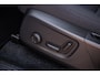 Volvo EX40 Single Motor Plus Europa 70 kWh | Adaptive Cruise Control | BLIS | Harman / Kardon | Stoelverwarming voor & achter | Stuuverwarming | Keyless | Memory | Elektrische Stoelen | Parkeercamera | 20" |