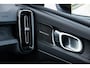 Volvo EX40 Single Motor Plus Europa 70 kWh | Adaptive Cruise Control | BLIS | Harman / Kardon | Stoelverwarming voor & achter | Stuuverwarming | Keyless | Memory | Elektrische Stoelen | Parkeercamera | 20" |