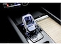 Volvo XC60 2.0 T6 Plug-in Hybrid AWD Plus Dark | Facelift | Pano | E-Trekhaak | Head-Up