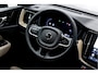 Volvo XC60 2.0 T6 Plug-in Hybrid AWD Plus Dark | Facelift | Pano | E-Trekhaak | Head-Up