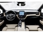 Volvo XC60 2.0 T6 Plug-in Hybrid AWD Plus Dark | Facelift | Pano | E-Trekhaak | Head-Up