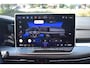Volkswagen Golf 1.5 eHybrid 204PK DSG-6 Life Edition | PANORAMADAK | NAVI BY APP | CAMERA | 18 INCH | ADAPT. CRUISE | STOELVERW.