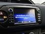 Toyota Yaris 1.5 VVT-i Bi-Tone | Navigatie| Trekhaak | Achteruitrijcamera | Airco