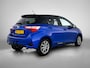 Toyota Yaris 1.5 VVT-i Bi-Tone | Navigatie| Trekhaak | Achteruitrijcamera | Airco