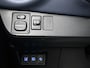Toyota Yaris 1.5 VVT-i Bi-Tone | Navigatie| Trekhaak | Achteruitrijcamera | Airco