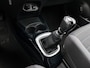 Toyota Yaris 1.5 VVT-i Bi-Tone | Navigatie| Trekhaak | Achteruitrijcamera | Airco