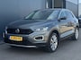 Volkswagen T-Roc 1.5 TSI Style / Unieke KM-Stand / Stoel&stuurverwarming / Complete auto