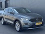 Volkswagen T-Roc 1.5 TSI Style / Unieke KM-Stand / Stoel&stuurverwarming / Complete auto