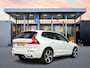 Volvo XC60 T6 Recharge R-Design | 21" | Harman Kardon | Trekhaak | Panoramadak | Elektr. verstelbare | Verwarmbare | Sportstoelen | Parkeercamera | Adaptieve Cruise | BLIS