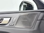 Volvo XC60 T6 Recharge R-Design | 21" | Harman Kardon | Trekhaak | Panoramadak | Elektr. verstelbare | Verwarmbare | Sportstoelen | Parkeercamera | Adaptieve Cruise | BLIS