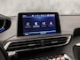 Peugeot 3008 1.2 PureTech Sport (APPLE CARPLAY, GROOT NAVI, 360 CAMERA, DRIVE MODE, GETINT GLAS, SPORTSTOELEN, LEDER, TREKHAAK, CRUISE, NIEUWSTAAT)