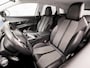 Peugeot 3008 1.2 PureTech Sport (APPLE CARPLAY, GROOT NAVI, 360 CAMERA, DRIVE MODE, GETINT GLAS, SPORTSTOELEN, LEDER, TREKHAAK, CRUISE, NIEUWSTAAT)