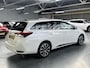 Toyota Auris Touring Sports 1.8 Hybrid Black Edition Go